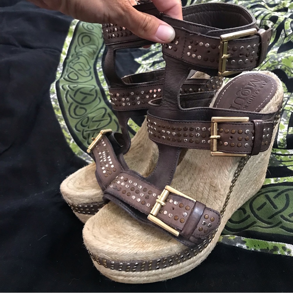 ALEXANDER MCQUEEN platform espadrille heels. Size 7 37 EU Silver gold studs sexy